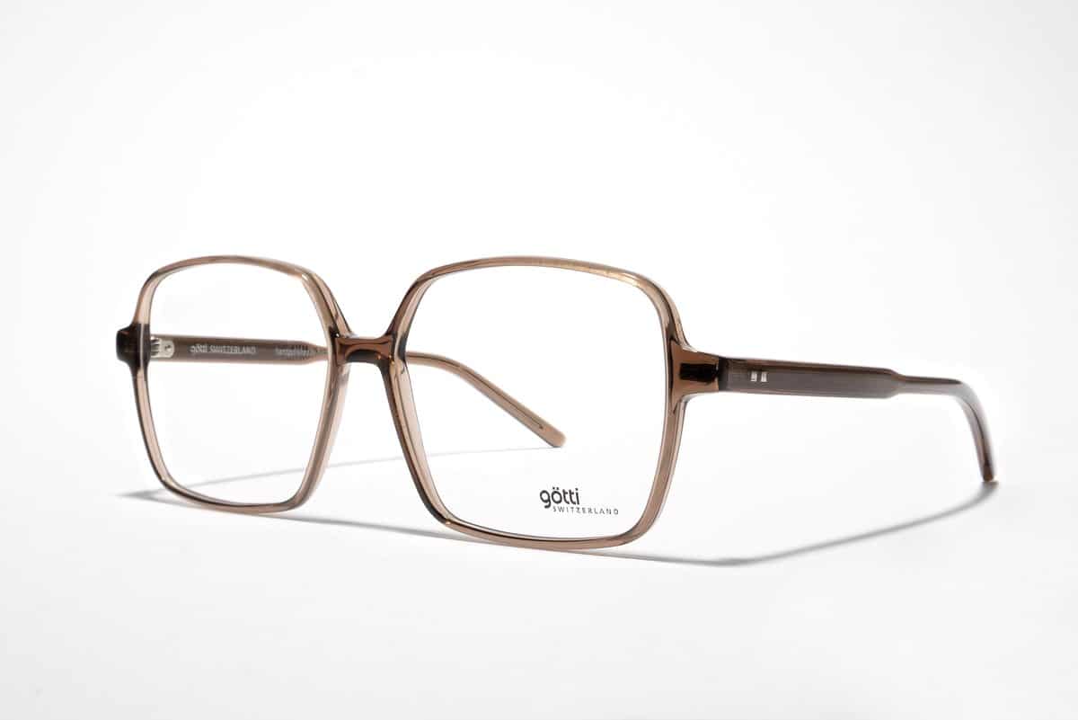 Götti SEYA bei Kähler Optik Berlin